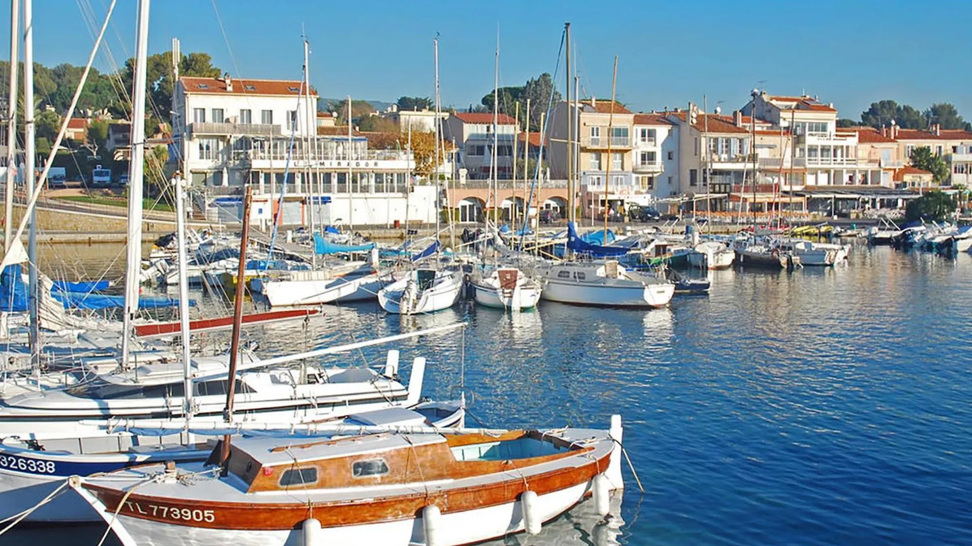Apartment Provence Village-7 By Interhome Saint-Cyr-sur-Mer 0*,  France